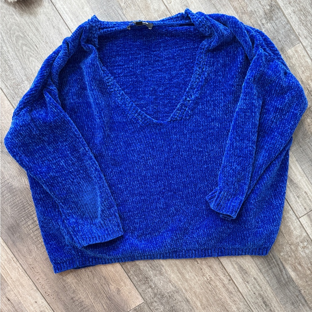 Super soft royal blue Express sweater size xs